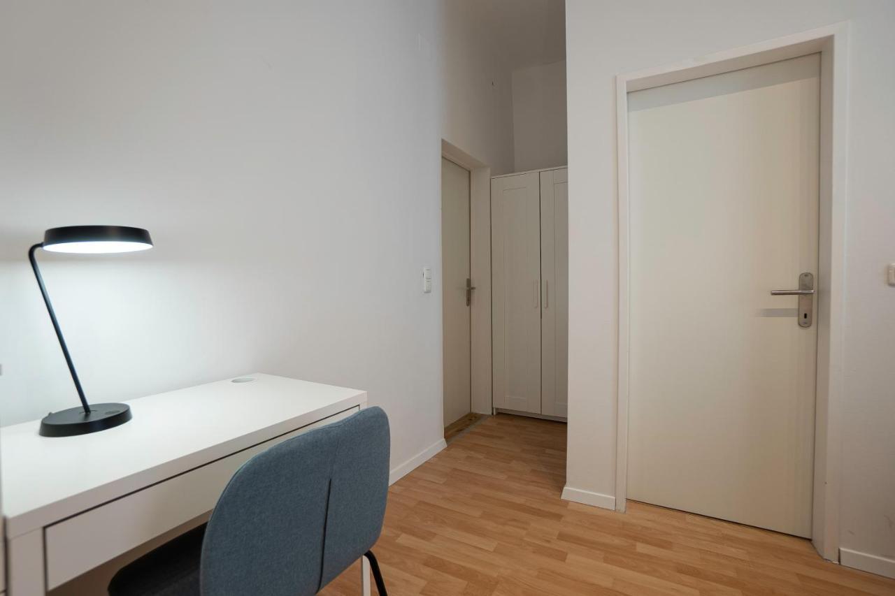 Experience Fresh Comfort In Our Brand-New Apartment In Vienna'S 17Th District Buitenkant foto