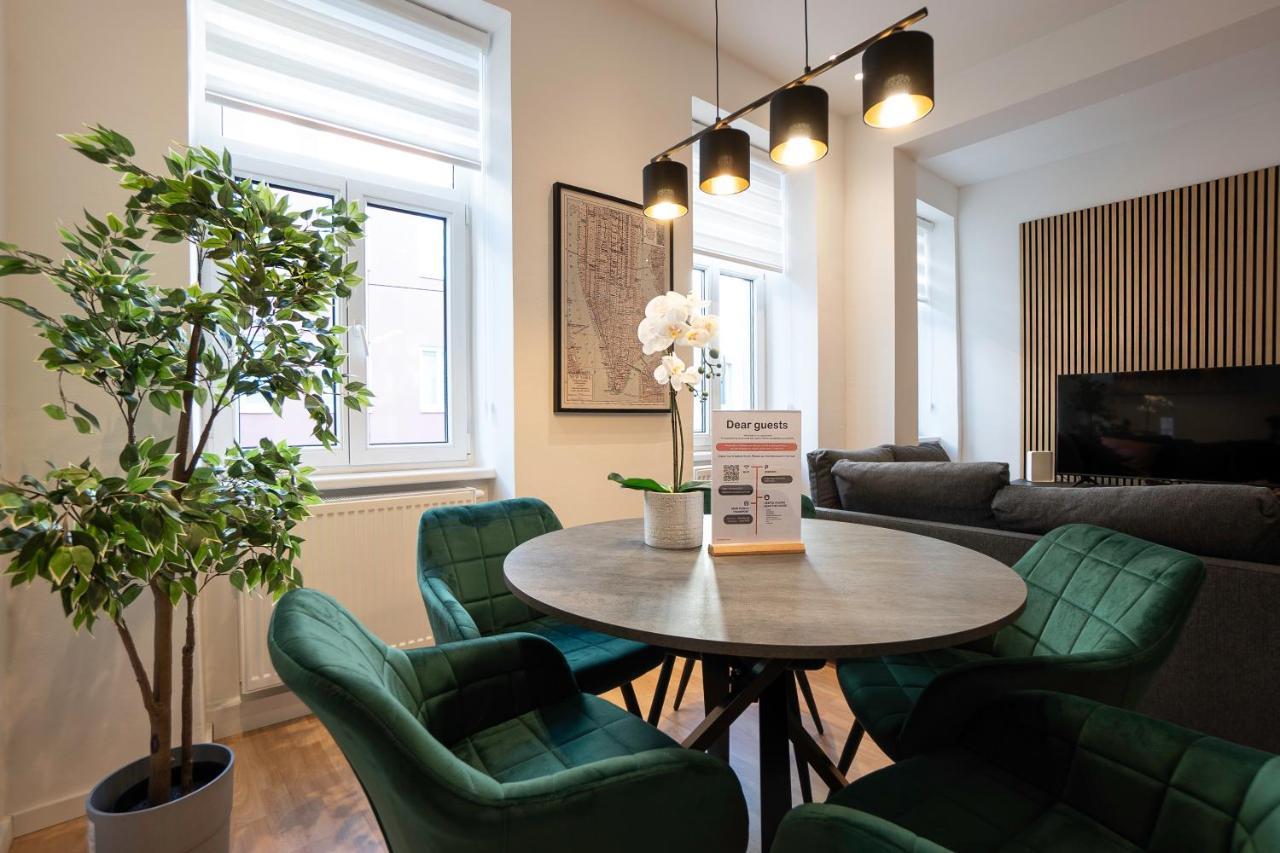Experience Fresh Comfort In Our Brand-New Apartment In Vienna'S 17Th District Buitenkant foto