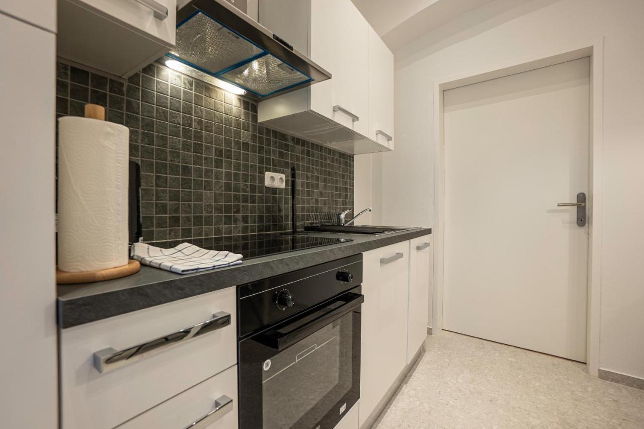 Experience Fresh Comfort In Our Brand-New Apartment In Vienna'S 17Th District Buitenkant foto