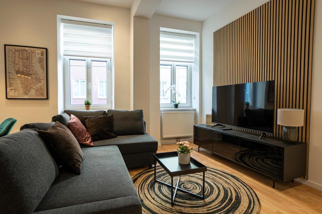 Experience Fresh Comfort In Our Brand-New Apartment In Vienna'S 17Th District Buitenkant foto