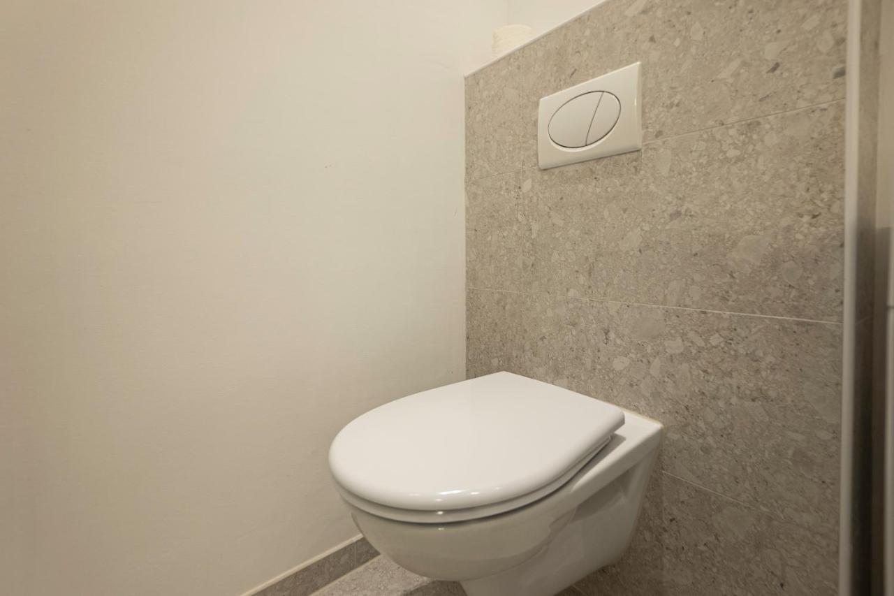 Experience Fresh Comfort In Our Brand-New Apartment In Vienna'S 17Th District Buitenkant foto